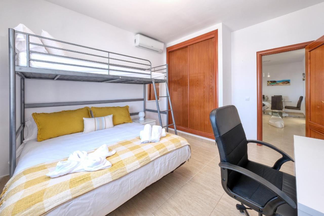 Вілла Casa Yare, Shared Pool, Air-Con, Fast Wifi Коста-Тегісе Екстер'єр фото