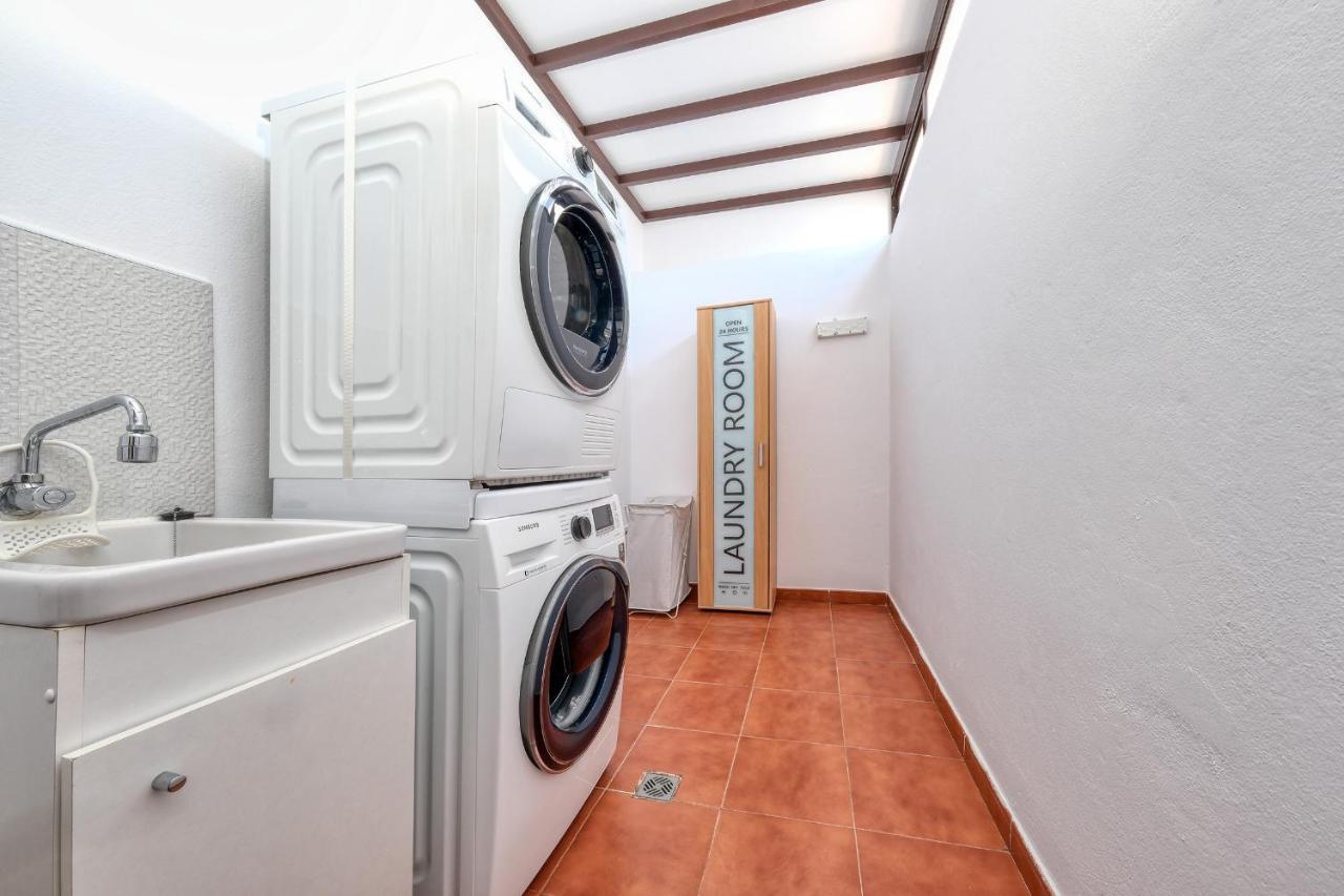 Вілла Casa Yare, Shared Pool, Air-Con, Fast Wifi Коста-Тегісе Екстер'єр фото